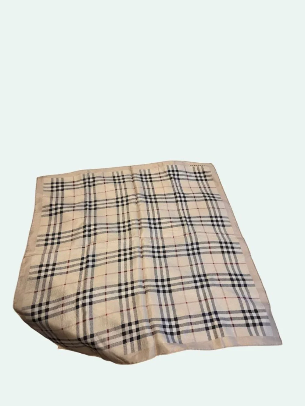 Burberry Beige Nova Check Silk Square Scarf Old Money, Luxury, Preppy, Academia